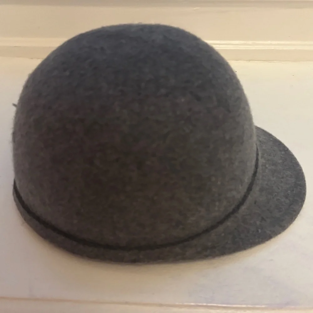 Jacadi Dark Gray Felt Hat with Brim
